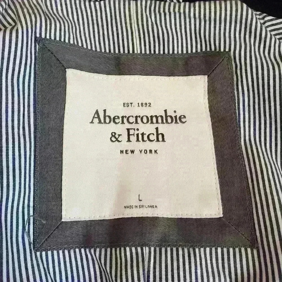 Abercrombie & Fitch navy wool blazer size large. - Picture 10 of 13